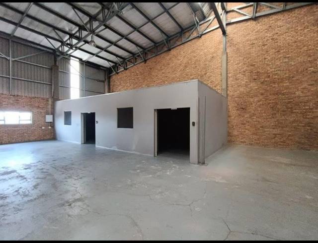 INDUSTRIAL PROPERTY TO RENT IN LASER PARK